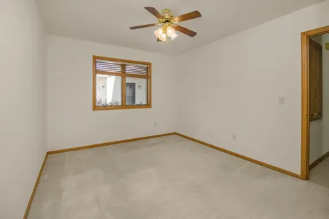 2224 Pinewood Drive Shakopee MN 55379