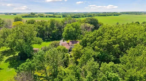 14275 County Road 33 Road Norwood Young America MN 55368