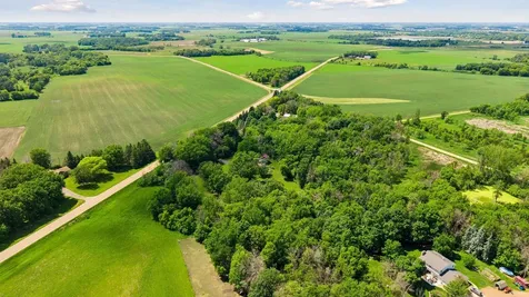 14275 County Road 33 Road Norwood Young America MN 55368