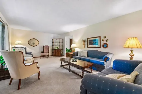 14275 County Road 33 Road Norwood Young America MN 55368