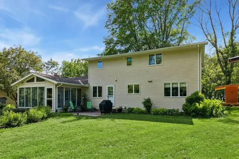 14275 County Road 33 Road Norwood Young America MN 55368