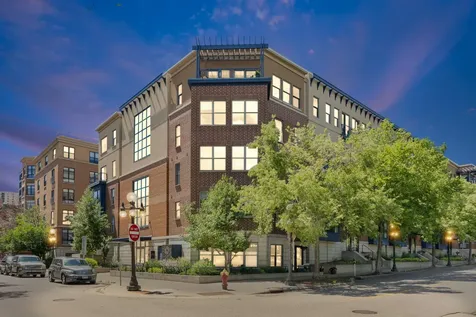 209 8th Street E Saint Paul MN 55101
