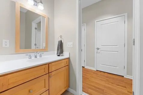 209 8th Street E Saint Paul MN 55101