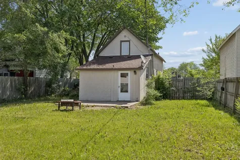407 19 1/2 Avenue N Saint Cloud MN 56303