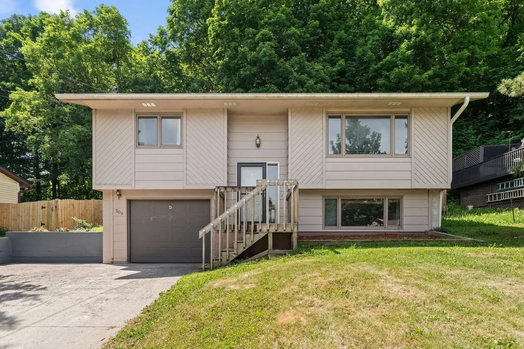 509 Mill Street E Cannon Falls MN 55009