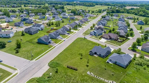 2103 Primrose Lane Faribault MN 55021