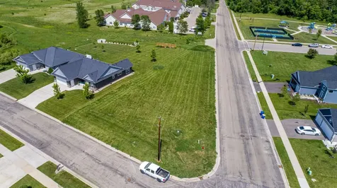 2103 Primrose Lane Faribault MN 55021