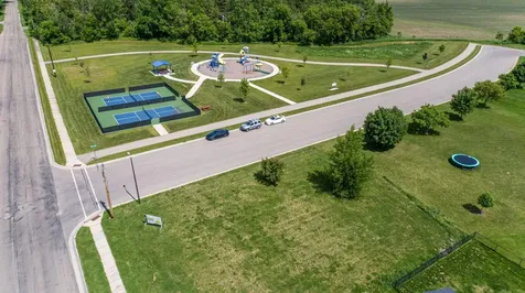 2103 Primrose Lane Faribault MN 55021
