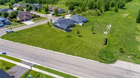 2103 Primrose Lane Faribault MN 55021