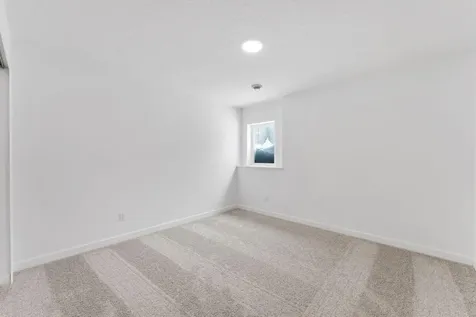 7998 42nd Street N Oakdale MN 55128