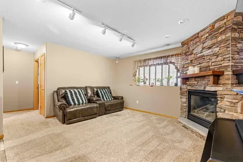 1646 19th Avenue E West Fargo ND 58078