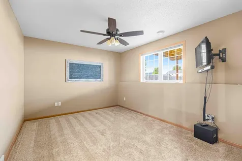1646 19th Avenue E West Fargo ND 58078