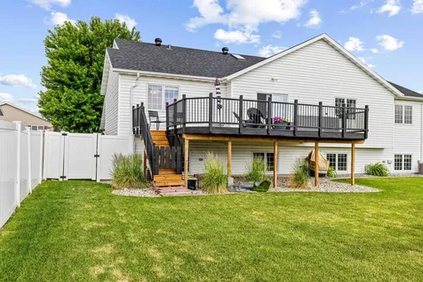 1646 19th Avenue E West Fargo ND 58078