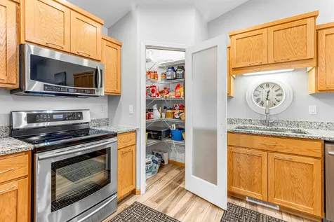 1646 19th Avenue E West Fargo ND 58078