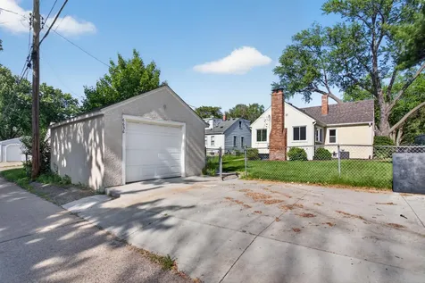 6636 Vincent Avenue S Richfield MN 55423