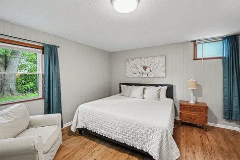 3404 Silver Lake Road NE Saint Anthony MN 55418