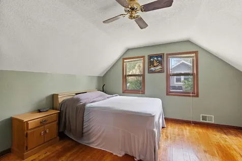 412 Oak Avenue SE Montgomery MN 56069