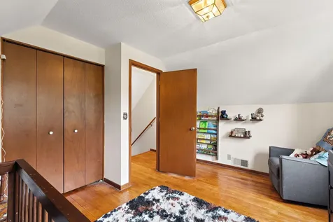 412 Oak Avenue SE Montgomery MN 56069