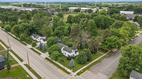 412 Oak Avenue SE Montgomery MN 56069
