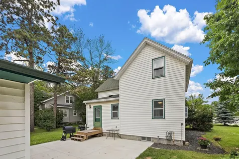 412 Oak Avenue SE Montgomery MN 56069