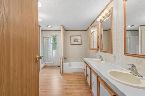 54167 Oak Tree Drive Kerrick MN 55756