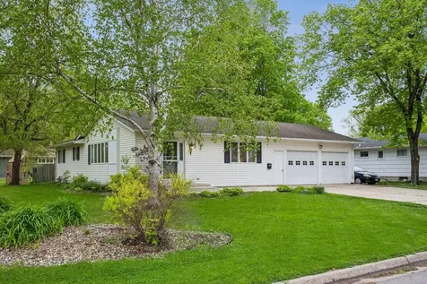 734 Merrill Street SW Hutchinson MN 55350