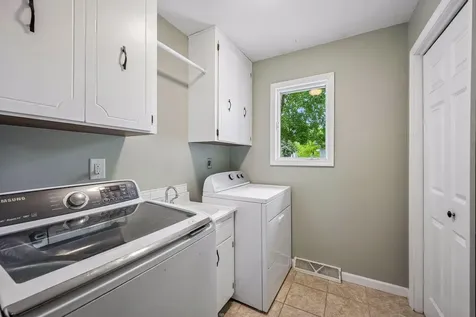 734 Merrill Street SW Hutchinson MN 55350