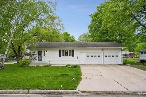 734 Merrill Street SW Hutchinson MN 55350