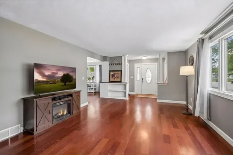 734 Merrill Street SW Hutchinson MN 55350