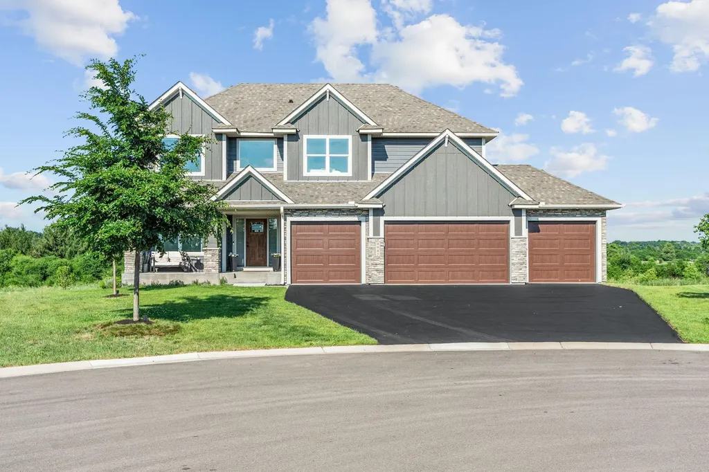 4942 130th Court NE Blaine MN 55449