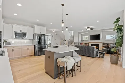 4942 130th Court NE Blaine MN 55449