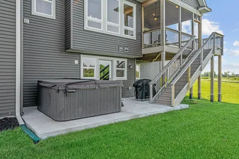 4942 130th Court NE Blaine MN 55449