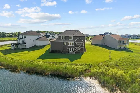 4942 130th Court NE Blaine MN 55449