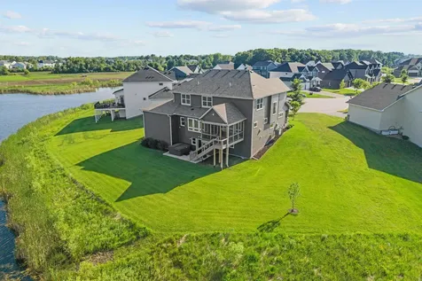 4942 130th Court NE Blaine MN 55449