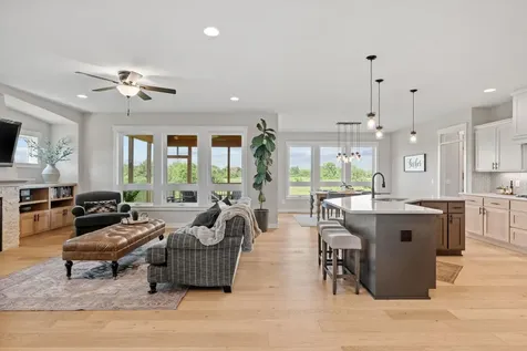 4942 130th Court NE Blaine MN 55449