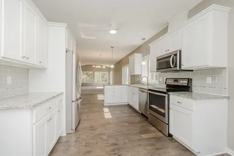 469 Roundhouse Street Shakopee MN 55379