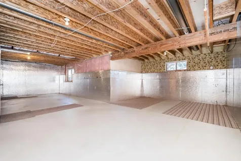 469 Roundhouse Street Shakopee MN 55379