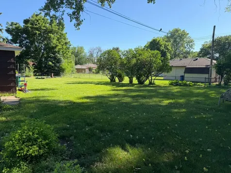 5008 66th Avenue N Brooklyn Center MN 55429