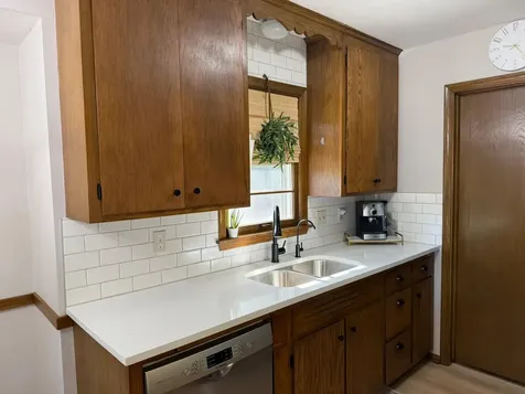 5008 66th Avenue N Brooklyn Center MN 55429