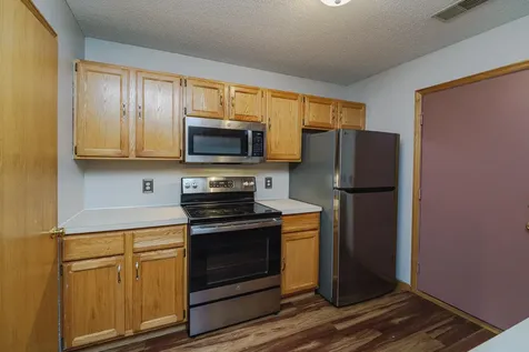 2005 Southcross Drive W Burnsville MN 55306