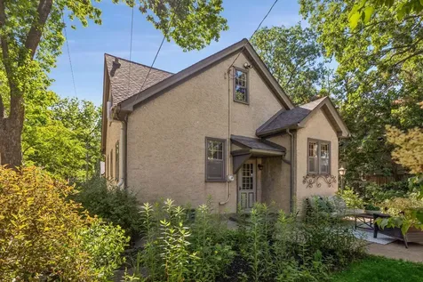 4227 Washburn Avenue N Minneapolis MN 55412