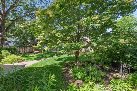 4227 Washburn Avenue N Minneapolis MN 55412
