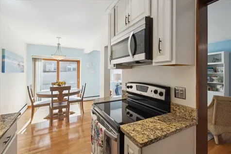 2928 Dean Parkway Minneapolis MN 55416