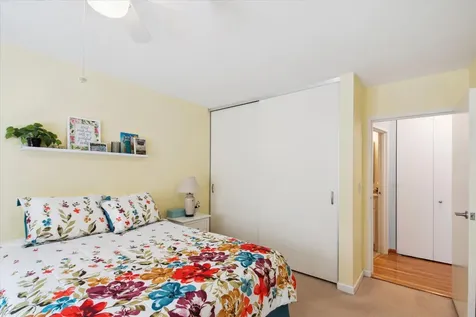 2928 Dean Parkway Minneapolis MN 55416