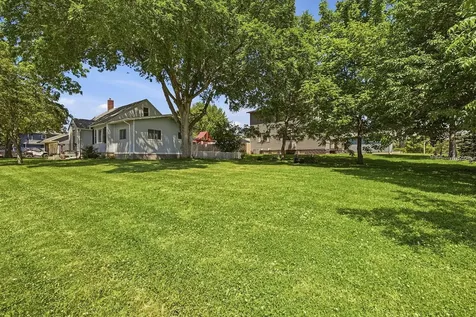 717 Forest Street Kenyon MN 55946