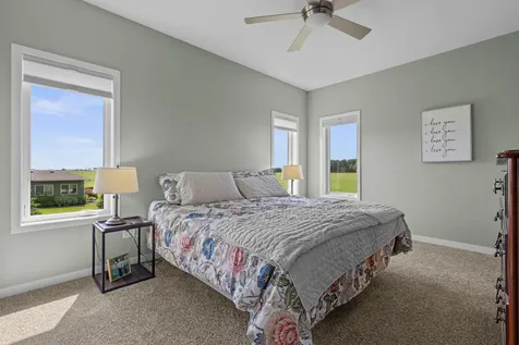 207 Bouldercrest Avenue NE Owatonna MN 55060