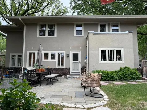 2200 Kenwood Parkway Minneapolis MN 55405