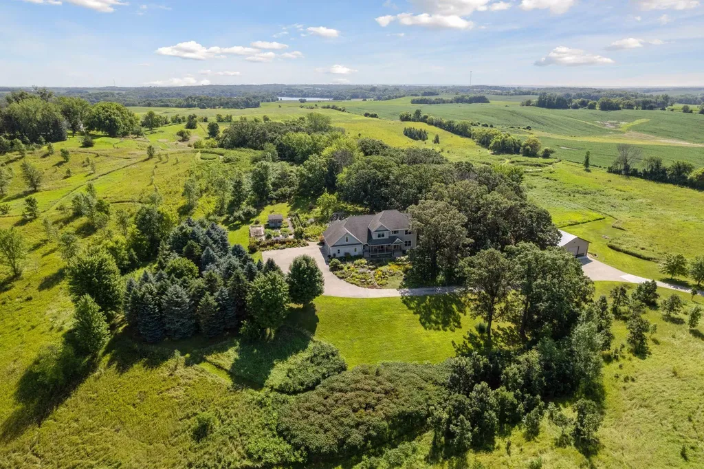 11905 Market Avenue Cologne MN 55322