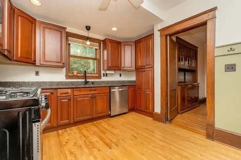 2041 Princeton Avenue Saint Paul MN 55105