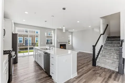 4225 Corn Silk Way Woodbury MN 55129